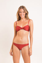 Charger l'image dans la galerie, Model Front: Rio De Sol Ensemble Set Shimmer-Liquor Bandeau-Joy Essential