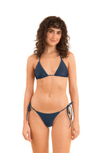 Charger l'image dans la galerie, Model Front: Rio De Sol Haut Top Shark Tri-Inv