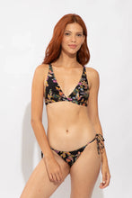 Charger l'image dans la galerie, Model Front: Rio De Sol Haut Top Flora Alba