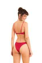 Charger l'image dans la galerie, Model Back: Rio De Sol Ensemble Set Shimmer-Divino Bandeau-Joy Essential