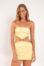 Charger l'image dans la galerie, Model Front: Rio De Sol Mini Dress Drift-Butterglow Lulu Dress