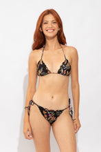Charger l'image dans la galerie, Model Front: Rio De Sol Haut Top Flora Frufru