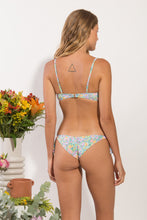 Charger l'image dans la galerie, Model Back: Rio De Sol Ensemble Set Tiny-Garden Bandeau-Knot Italy