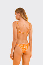 Charger l'image dans la galerie, Model Back: Rio De Sol Haut Top Trail-Orange Tri-Fixo