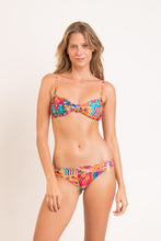 Charger l'image dans la galerie, Model Front: Rio De Sol Ensemble Set Love-Trip Bandeau-Joy Essential-Comfy