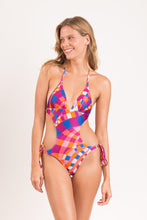 Charger l'image dans la galerie, Model Front: Rio De Sol Une Pièce Funny Trikini-Comfy