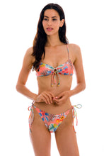 Charger l'image dans la galerie, Model Front: Rio De Sol Haut Top Frutti Mila