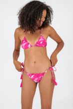 Charger l'image dans la galerie, Model Front: Rio De Sol Bas Bottom Pink-Palms Frufru-Comfy
