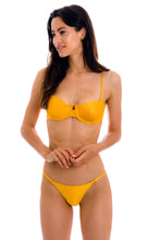Charger l'image dans la galerie, Model Front: Rio De Sol Ensemble Set Eden-Pequi Balconet Cheeky-Fixa
