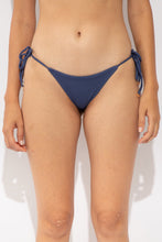 Charger l'image dans la galerie, Gallery: Rio De Sol Bas Bottom Carmel-Blue Lacinho
