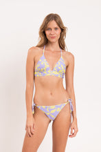 Charger l'image dans la galerie, Model Front: Rio De Sol Ensemble Set Glow Tri-Cos Cheeky-Micro
