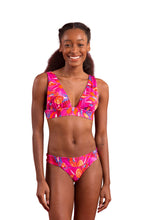 Charger l'image dans la galerie, Model Front: Rio De Sol Haut Top Flavors Halter-Marina
