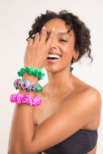 Charger l'image dans la galerie, Image 02: Rio De Sol Chouchou Dots-Energy Scrunchie
