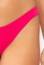 Charger l'image dans la galerie, Image 06: Wednesday In Hawaii By Rio De Sol Bas Bottom Guava Kai
