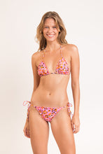 Charger l'image dans la galerie, Model Front: Rio De Sol Haut Top Sweet-Camo Frufru
