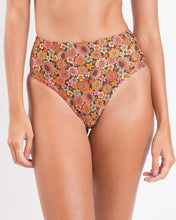 Charger l'image dans la galerie, Gallery: Rio De Sol Bas Bottom Bouquet Hotpants
