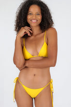 Charger l'image dans la galerie, Gallery: Rio De Sol Ensemble Set Sunflower Tri-Inv Lacinho
