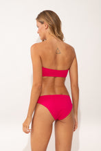 Charger l'image dans la galerie, Model Back: Wednesday In Hawaii By Rio De Sol Bas Bottom Guava Waikiki
