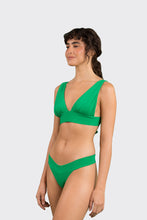 Charger l'image dans la galerie, Image 04: Rio De Sol Ensemble Set Tambourine Halter-Marina Essential-Cos
