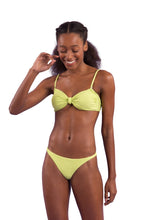 Charger l'image dans la galerie, Image 04: Rio De Sol Ensemble Set Bora-Citrus Bandeau-Joy Leblon-Fio
