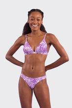 Charger l'image dans la galerie, Model Front: Rio De Sol Bas Bottom Trail-Purple Essential
