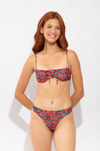 Charger l'image dans la galerie, Model Front: Rio De Sol Bas Bottom Coral-Feline Nice-Fio
