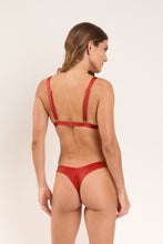 Charger l'image dans la galerie, Model Back: Rio De Sol Ensemble Set Shimmer-Liquor Alba Nice-Fio
