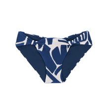 Charger l'image dans la galerie, Product Front: Rio De Sol Bas Bottom Pottery Mel-Comfy
