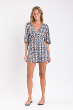 Charger l'image dans la galerie, Model Front: Rio De Sol Mini Dress Ikat Mini Dress
