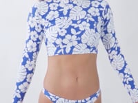 Charger et lire la vidéo dans la visionneuse de la Galerie, Video: Wednesday In Hawaii By Rio De Sol Haut Top Pua-Pacifica Reef
