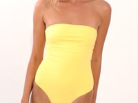 Charger et lire la vidéo dans la visionneuse de la Galerie, Video: Wednesday In Hawaii By Rio De Sol Une Pièce Lilikoi Aloha
