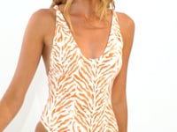 Charger et lire la vidéo dans la visionneuse de la Galerie, Video: Rio De Sol Une Pièce Sahari Sunny
