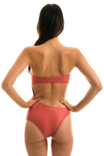 Charger l&#39;image dans la galerie, Model Back: Rio De Sol Une Pièce Body Kiwanda Madras Rio

