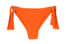 Charger l&#39;image dans la galerie, Product Front: Rio De Sol Bas Bottom Calendula Italy
