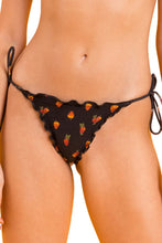 Charger l&#39;image dans la galerie, Gallery: Rio De Sol Bas Bottom Cashew Frufru
