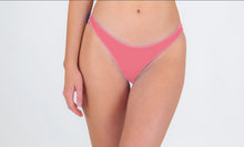 Charger l&#39;image dans la galerie, Model Front: Rio De Sol Bas Bottom Confetti Essential-Comfy
