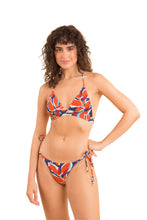 Charger l&#39;image dans la galerie, Model Front: Rio De Sol Bas Bottom Leaves Cheeky-Micro
