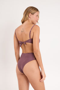 Model Back: Rio De Sol Bas Bottom Malibu-Ebano Highwaist-Spin-Iris