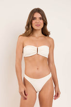 Charger l&#39;image dans la galerie, Model Front: Rio De Sol Bas Bottom Sand-Chantilly Essential-Comfy
