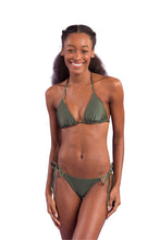 Charger l&#39;image dans la galerie, Model Front: Rio De Sol Ensemble Set Croco Tri-Inv Cheeky-Tie
