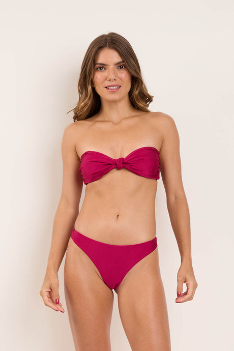 Model Front: Rio De Sol Ensemble Set Shimmer-Desejo Bandeau-Joy Essential