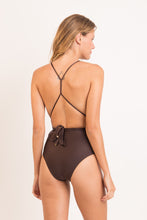 Charger l&#39;image dans la galerie, Model Back: Rio De Sol Une Pièce Shimmer-Coffee New Vegas
