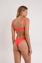 Charger l&#39;image dans la galerie, Model Back: Rio De Sol Haut Top Malibu-Folia Agnes
