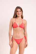 Charger l&#39;image dans la galerie, Model Front: Rio De Sol Haut Top Malibu-Folia Frufru
