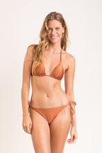 Charger l&#39;image dans la galerie, Model Front: Rio De Sol Haut Top Nocciola Tri-Inv

