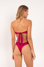 Charger l&#39;image dans la galerie, Model Back: Rio De Sol Haut Top Shimmer-Desejo Mavi
