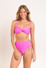 Charger l&#39;image dans la galerie, Model Front: Rio De Sol Haut Top Vita-Pink Twist
