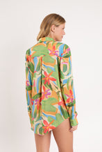 Charger l&#39;image dans la galerie, Model Back: Rio De Sol Chemise Tropical Shirt Greta
