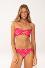 Charger l'image dans la galerie, Model Front: Wednesday In Hawaii By Rio De Sol Haut Top Kiko-Guava Lani
